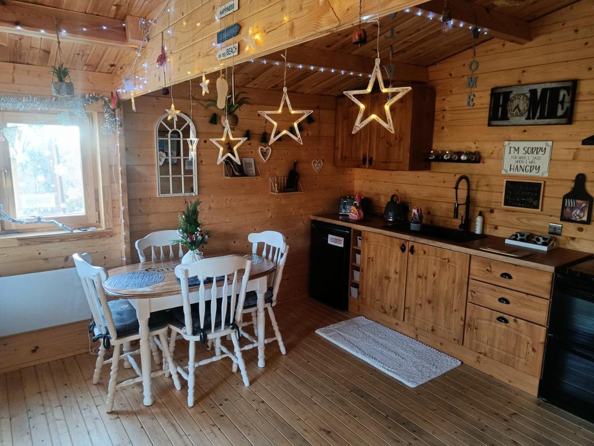 Chalet Luxury Log With Wood Fired Hot Tub